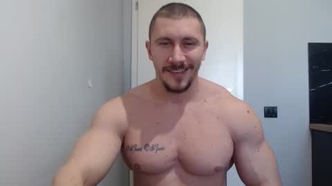  ------- SEX SHOW WITH GUYS AND GIRLS  MUSCLE SHOW online show from 5, 3, 2025