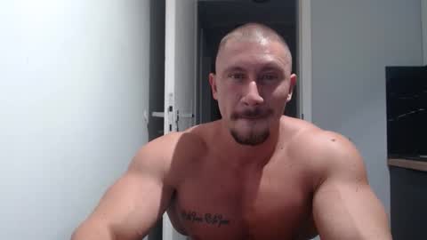  ------- SEX SHOW WITH GUYS AND GIRLS  MUSCLE SHOW online show from 9, 9, 2025