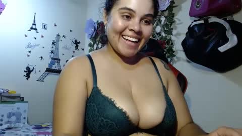 Snapshot of angelsexhotlatin chatting on 14, 12, 2024 angelsexhotlatin online show from 14, 12, 2024