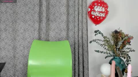 Snapshot of angelswets chatting on 20, 9, 2025 ANGIE online show from 20, 9, 2025