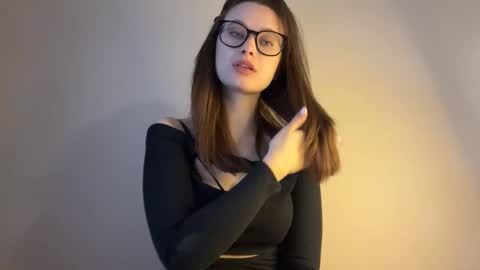 Lisa online show from 7, 10, 2025