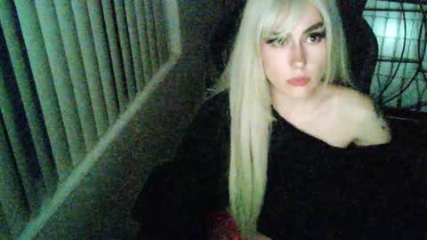 Snapshot of angelwilde00 chatting on 22, 9, 2025 Angelwilde00 online show from 22, 9, 2025