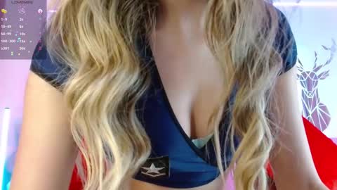 Snapshot of angely_18 chatting on 11, 2, 2026 Angely online show from 11, 2, 2026