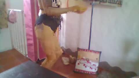 Snapshot of angelycute476334 chatting on 21, 11, 2025 angelycute476334 online show from 21, 11, 2025