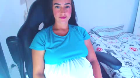 Snapshot of angie_dreamgirl chatting on 5, 1, 2025 IG angie dreamgirl01 online show from 5, 1, 2025