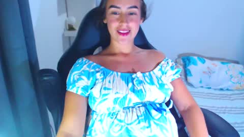 Snapshot of angie_dreamgirl chatting on 8, 2, 2025 IG angie dreamgirl01 online show from 8, 2, 2025