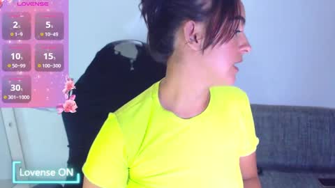 Snapshot of angie_dreamgirl chatting on 9, 10, 2025 IG angie dreamgirl01 online show from 9, 10, 2025