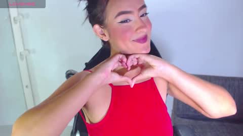 Snapshot of angie_dreamgirl chatting on 22, 11, 2025 IG angie dreamgirl01 online show from 22, 11, 2025