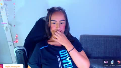 IG angie dreamgirl01 online show from 22, 2, 2026