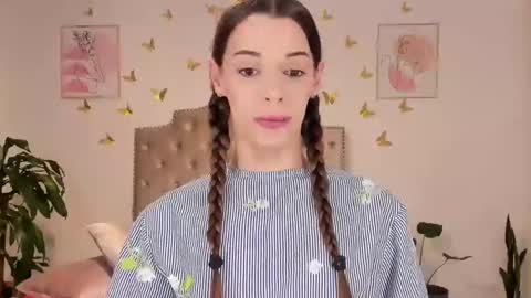 Anabella online show from 9, 12, 2024