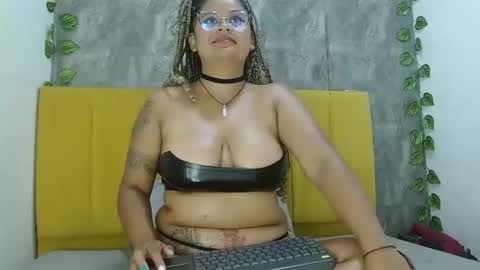 Snapshot of angiekatrinacm101 chatting on 17, 2, 2026 angiekatrinacm101 online show from 17, 2, 2026