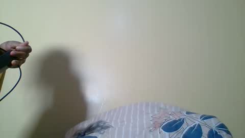 Angie online show from 28, 10, 2025