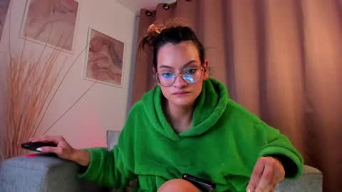 AngiePirs online show from 25, 3, 2026