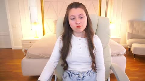 Anny online show from 4, 5, 2026