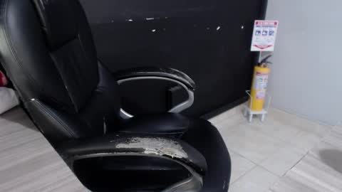 angy online show from 1, 4, 2026