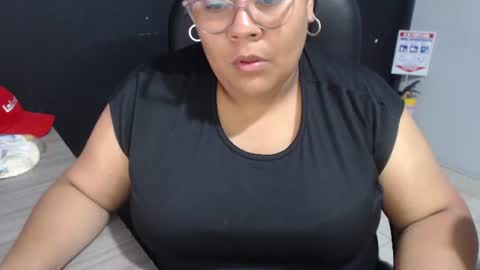 Snapshot of angy_ro12 chatting on 19, 7, 2026 angy online show from 19, 7, 2026