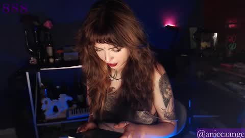 Snapshot of aniccangel chatting on 26, 9, 2025 Nicca OF Aniccaangel online show from 26, 9, 2025