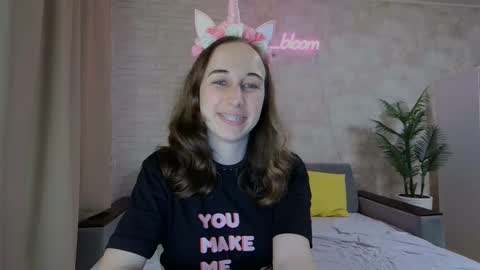 anikabloom online show from 30, 1, 2025