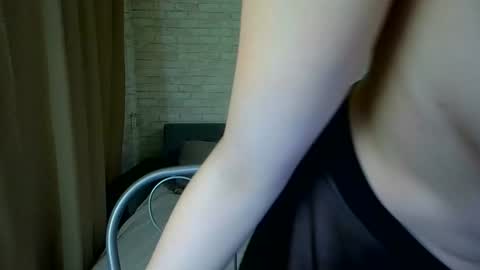 Snapshot of anikabloom chatting on 5, 5, 2026 anikabloom online show from 5, 5, 2026