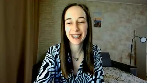 Snapshot of anikabloom chatting on 9, 5, 2026 anikabloom online show from 9, 5, 2026