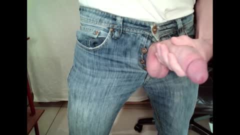 Snapshot of animesboy chatting on 9, 3, 2025 Animesboy online show from 9, 3, 2025