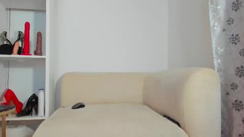 Snapshot of anisialuna_ chatting on 7, 7, 2026 Luna online show from 7, 7, 2026