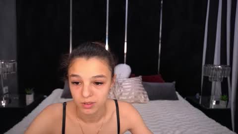 Snapshot of anitabambie chatting on 16, 12, 2025 Anita online show from 16, 12, 2025