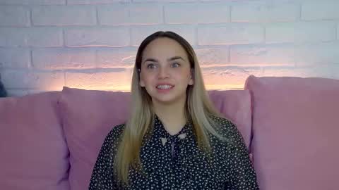 Snapshot of anitaventure chatting on 28, 9, 2025 AnitaVenture online show from 28, 9, 2025