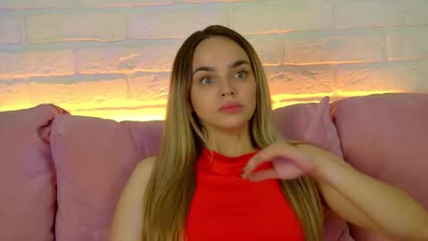 Snapshot of anitaventure chatting on 6, 11, 2025 AnitaVenture online show from 6, 11, 2025