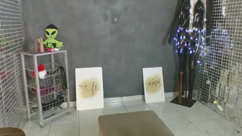 Snapshot of anjinhama chatting on 30, 4, 2026 Hello My name is NaiaraPv is OPEN online show from 30, 4, 2026