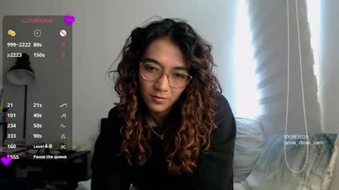 Anna online show from 10, 9, 2025