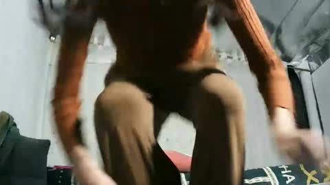 anna_ellen22 online show from 4, 12, 2025