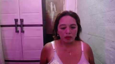 anna_leah online show from 5, 12, 2024