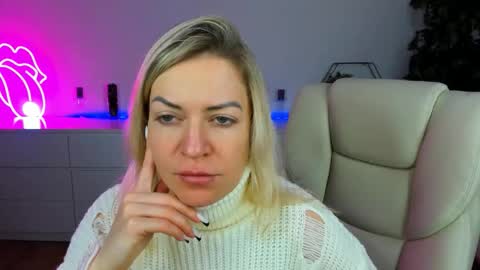 anna_snow9 online show from 22, 10, 2025