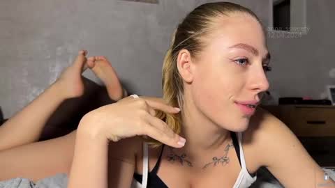 Snapshot of anna_ssweety chatting on 4, 12, 2024 Anna fansly anna sssweety online show from 4, 12, 2024