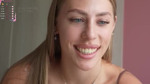 Snapshot of anna_ssweety chatting on 10, 11, 2025 Anna fansly anna sssweety online show from 10, 11, 2025