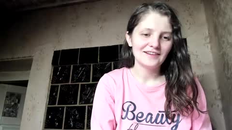 Snapshot of annaahcharm chatting on 4, 12, 2024 annaahcharm online show from 4, 12, 2024