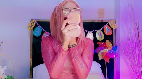 Anna Denver online show from 3, 4, 2026