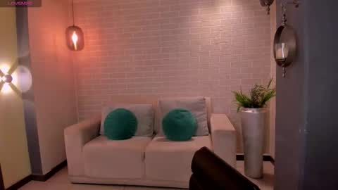 Snapshot of annahoffman_ chatting on 24, 9, 2025 annahoffman_ online show from 24, 9, 2025