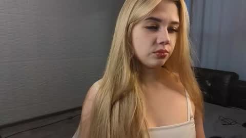 Snapshot of annalbel chatting on 30, 11, 2025 Annabel online show from 30, 11, 2025