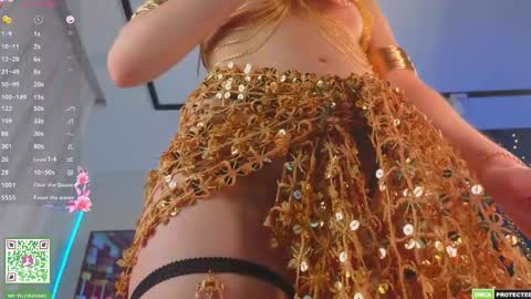 Snapshot of annamarie_foryou chatting on 21, 4, 2026 Holly Molly Im Polly online show from 21, 4, 2026