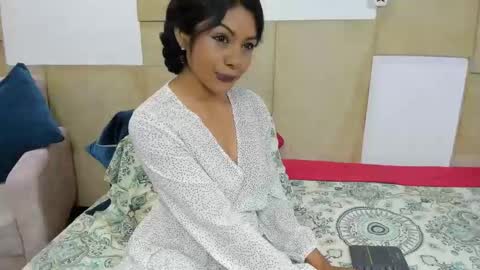 Snapshot of annamesht chatting on 2, 5, 2026 Anna online show from 2, 5, 2026