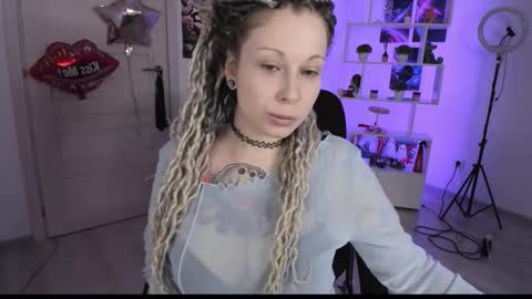 Anna online show from 9, 10, 2025