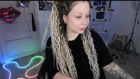 Anna online show from 12, 3, 2026