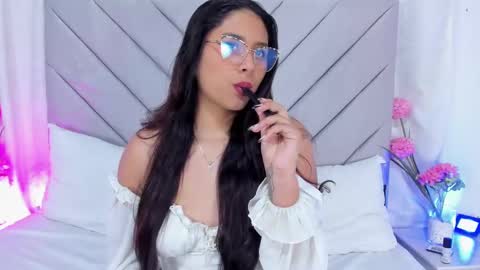 Snapshot of annaqueen_ chatting on 26, 12, 2024 Anna online show from 26, 12, 2024