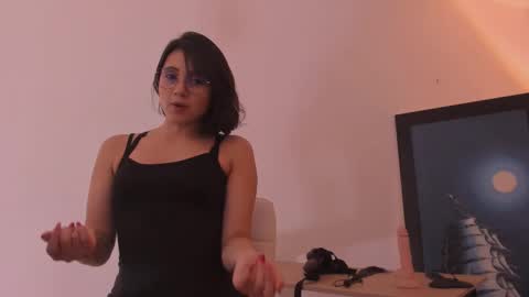 Annara Lein online show from 1, 11, 2025