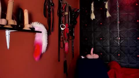 Snapshot of annavi_ chatting on 2, 12, 2025 Annavi online show from 2, 12, 2025