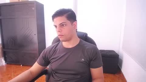 Snapshot of anndyhardy11 chatting on 12, 12, 2024 Anndy Hardy online show from 12, 12, 2024