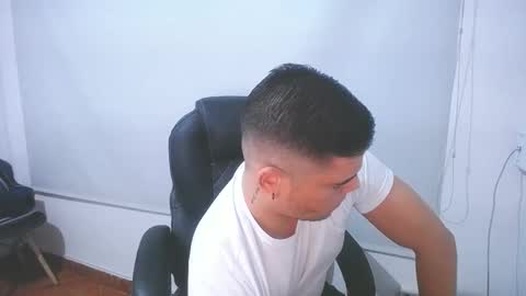 Snapshot of anndyhardy11 chatting on 24, 2, 2025 Anndy Hardy online show from 24, 2, 2025