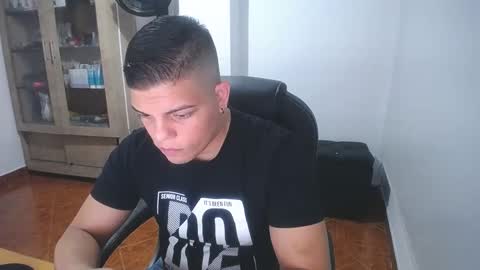 Snapshot of anndyhardy11 chatting on 15, 9, 2025 Anndy Hardy online show from 15, 9, 2025